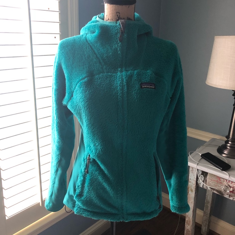 Women’s Patagonia zippered fleece